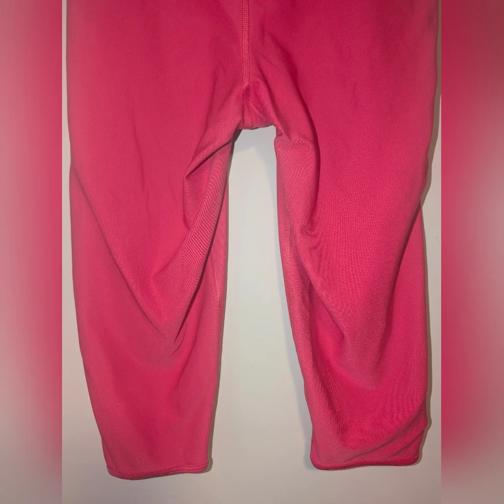 Nike Women's Cropped Dri-Fit Leggings Pink & Orange W/ Zip Pocket & Drawstring - Picture 10 of 16